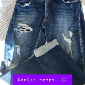 KanCan Capri. 32. High waisted